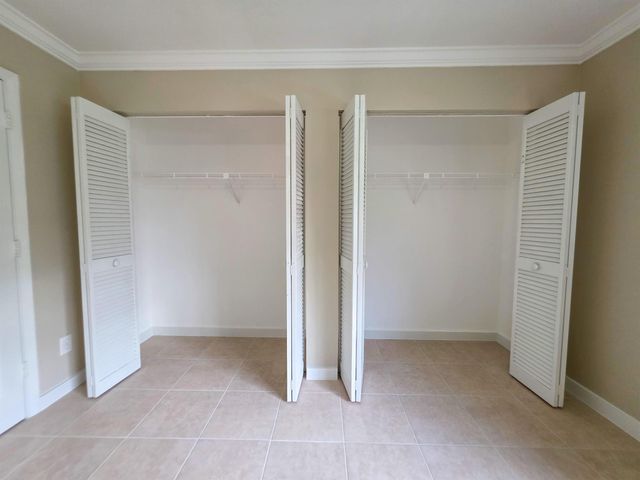 902 Riverside Drive, Greenacres, FL 33463