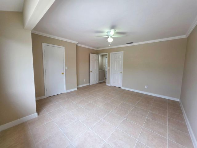 902 Riverside Drive, Greenacres, FL 33463