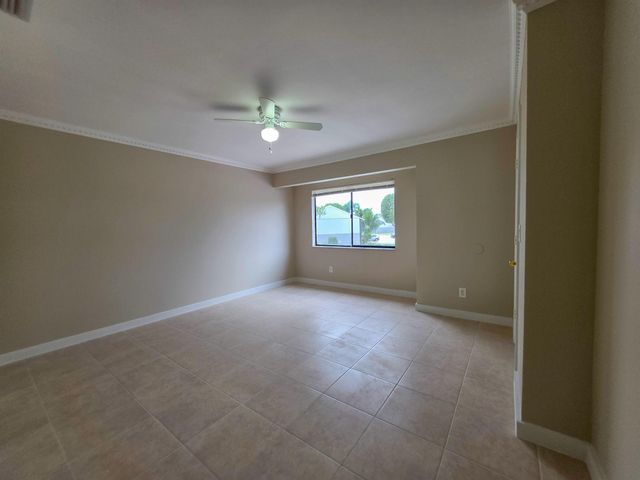 902 Riverside Drive, Greenacres, FL 33463