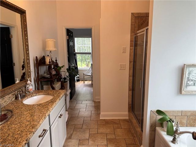 254 Raspberry Ridge Drive, Clemmons, NC 27012