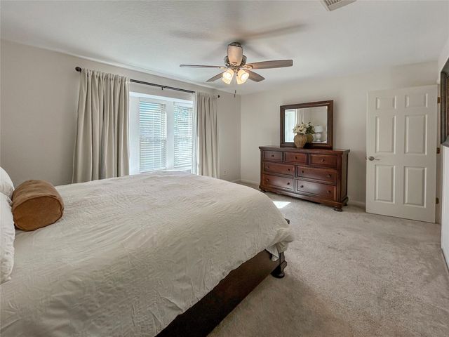 51 Orchid Court, Lake Jackson, TX 77566