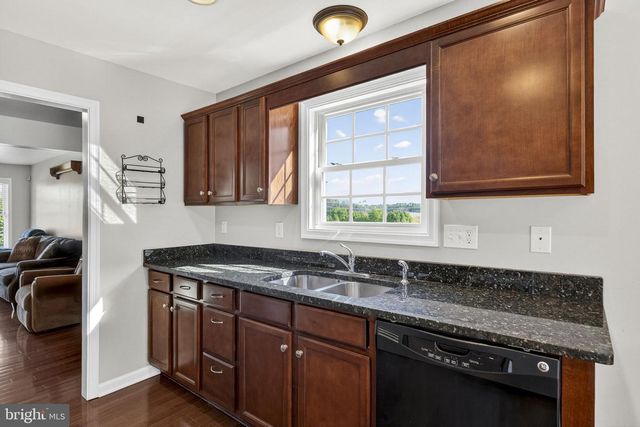 67 C EDWARD LN, Charles Town, WV 25414