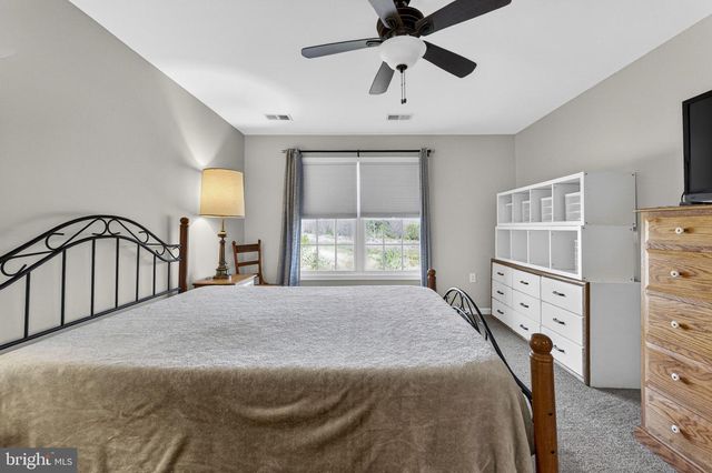67 C EDWARD LN, Charles Town, WV 25414