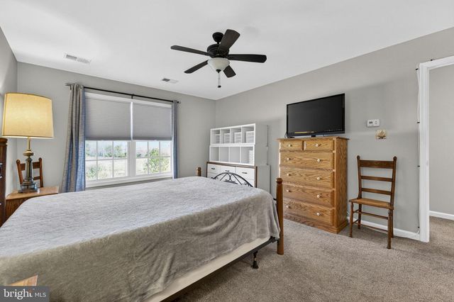 67 C EDWARD LN, Charles Town, WV 25414