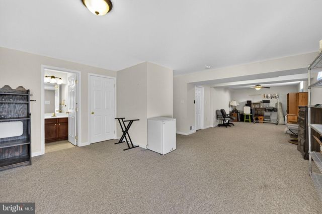 67 C EDWARD LN, Charles Town, WV 25414