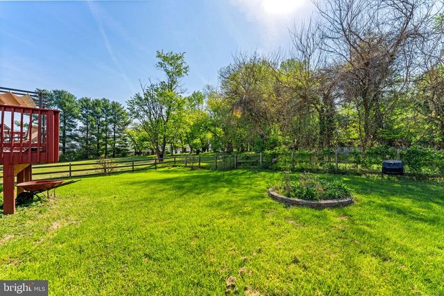 67 C EDWARD LN, Charles Town, WV 25414