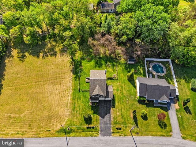 67 C EDWARD LN, Charles Town, WV 25414