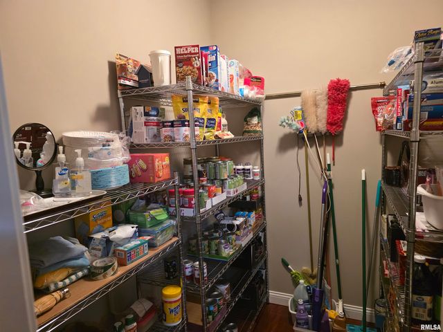 111 MIROMAR Lane, Washington, IL 61571