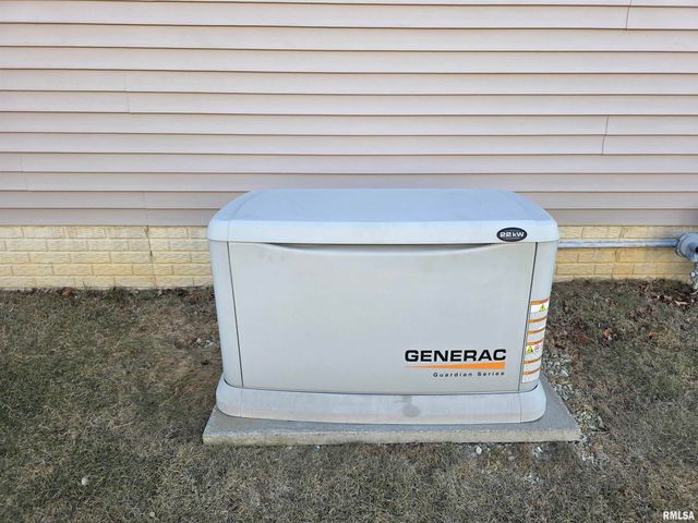 111 MIROMAR Lane, Washington, IL 61571