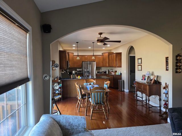 111 MIROMAR Lane, Washington, IL 61571