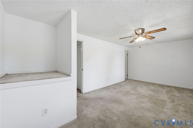 9707 Candace Ct, Glen Allen, VA 23060