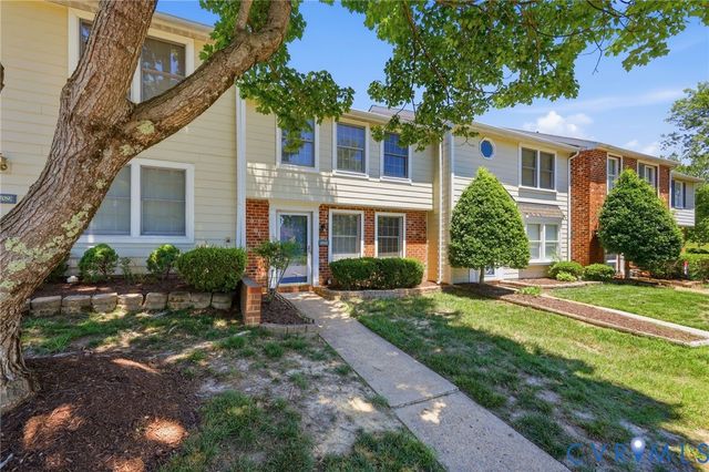 9707 Candace Ct, Glen Allen, VA 23060