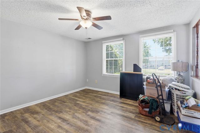 9707 Candace Ct, Glen Allen, VA 23060