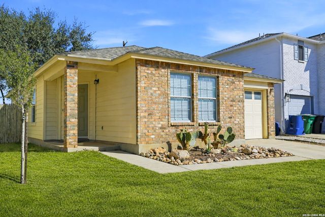 215 Adelaide Oaks, San Antonio, TX 78249