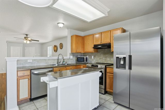 215 Adelaide Oaks, San Antonio, TX 78249