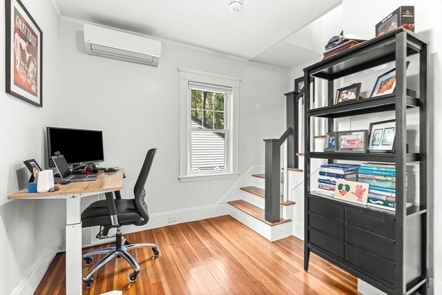 55 Redlands Road, Boston, MA 02132