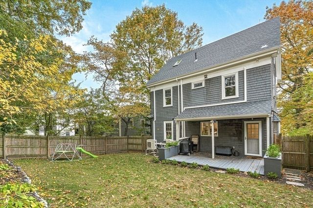 55 Redlands Road, Boston, MA 02132