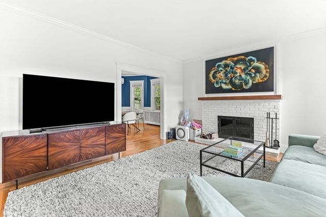 55 Redlands Road, Boston, MA 02132