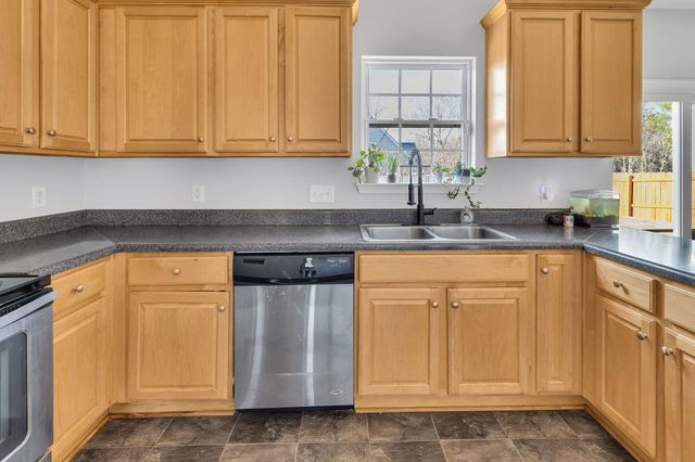 332 Capstone Lane, Spartanburg, SC 29301