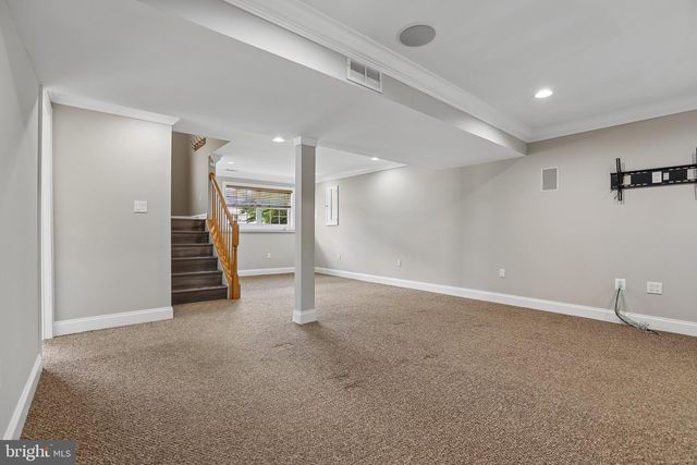 905 LAUREN WAY, Baltimore, MD 21226