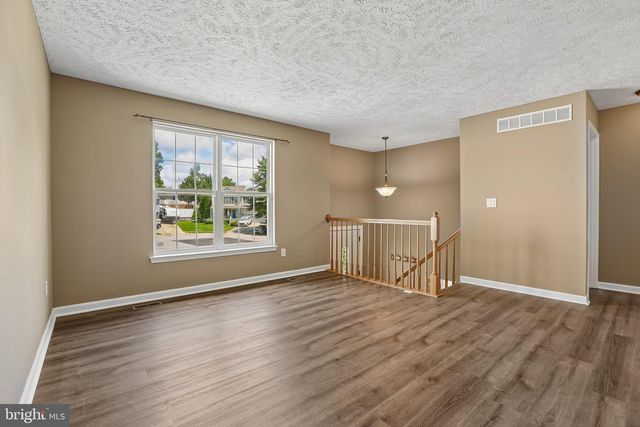 905 LAUREN WAY, Baltimore, MD 21226