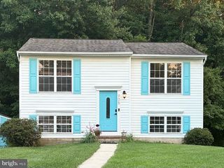 905 LAUREN WAY, Baltimore, MD 21226