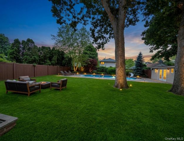 396 Chestnut Avenue, East Meadow, NY 11554