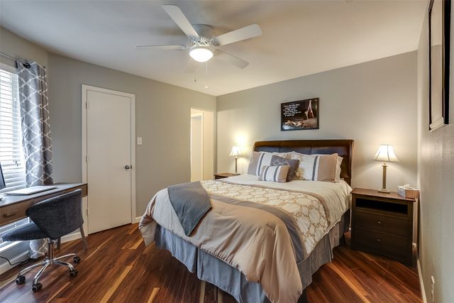 8 Velvet Court, Mansfield, TX 76063