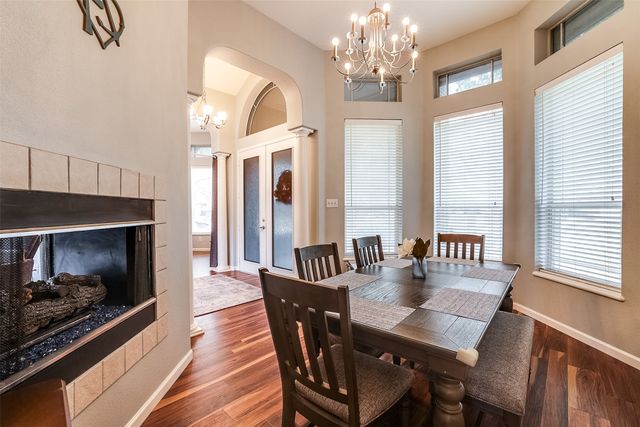 8 Velvet Court, Mansfield, TX 76063