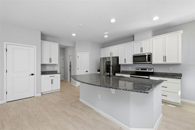 575 AVILA PLACE, Howey In The Hills, FL 34737