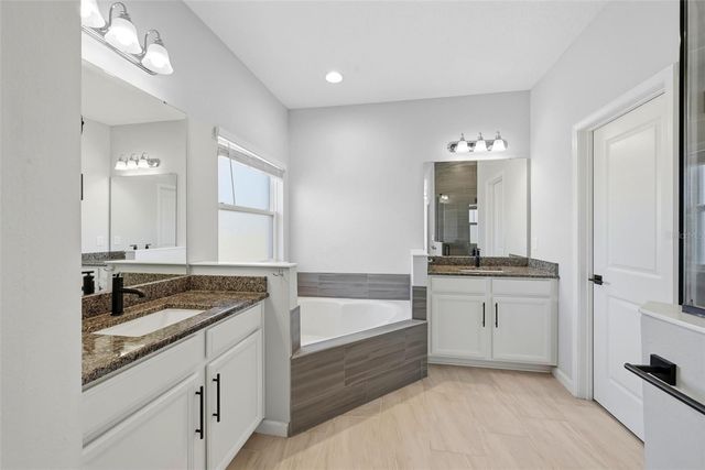 575 AVILA PLACE, Howey In The Hills, FL 34737