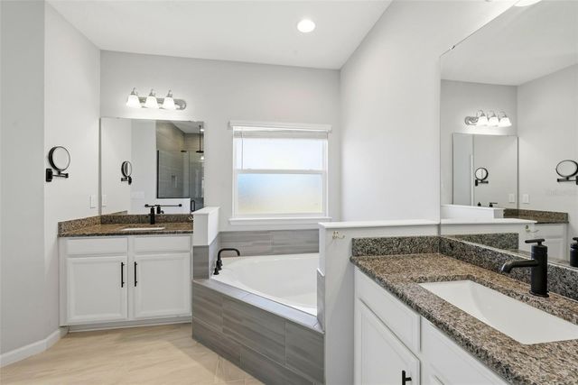 575 AVILA PLACE, Howey In The Hills, FL 34737