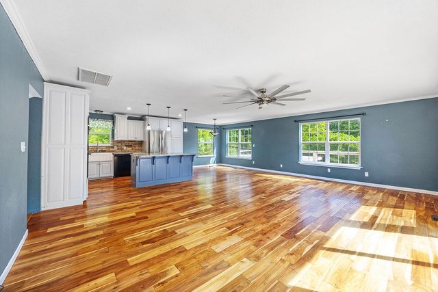 21713 Cindy Road, Springdale, AR 72764
