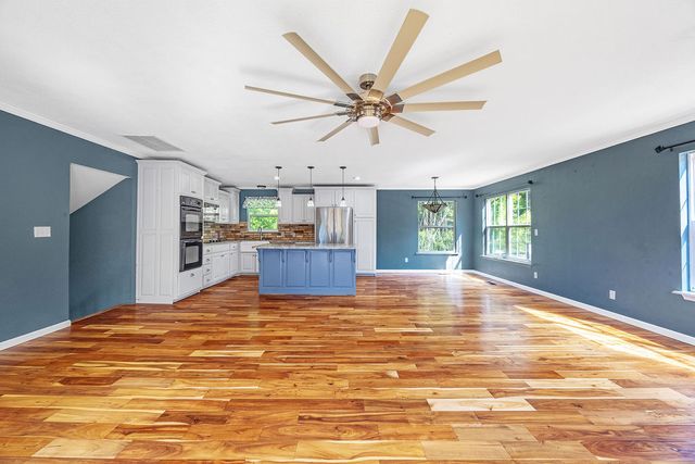 21713 Cindy Road, Springdale, AR 72764