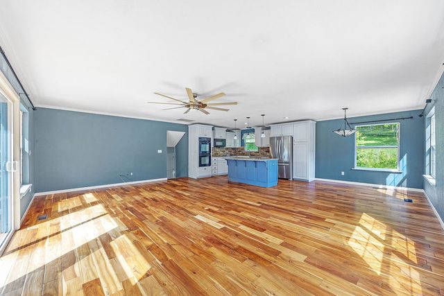21713 Cindy Road, Springdale, AR 72764