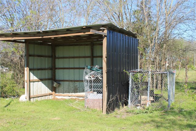 37444 STATE HIGHWAY 64, Wills Point, TX 75169