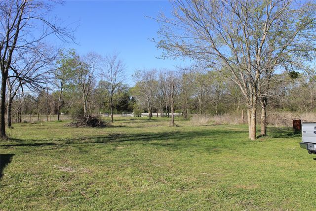 37444 STATE HIGHWAY 64, Wills Point, TX 75169