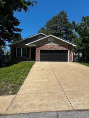617 N 6th Street, Festus, MO 63028