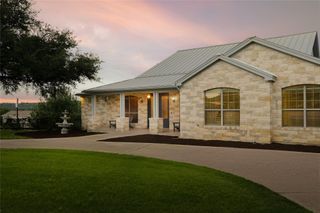 22238 Oban DR, Spicewood, TX 78669