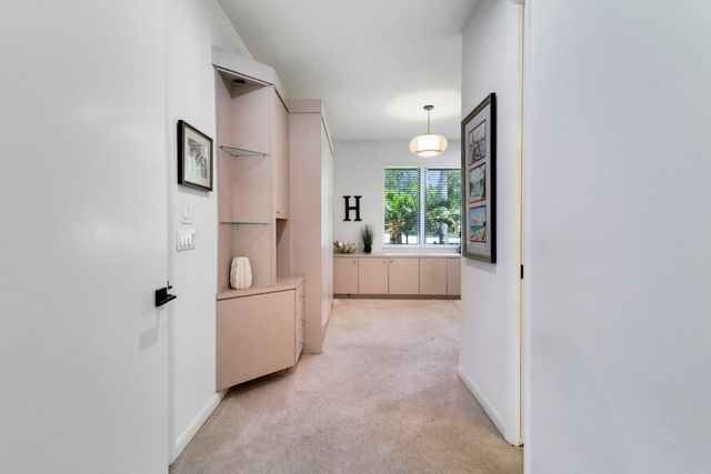 8667 Steeplechase Drive, Palm Beach Gardens, FL 33418