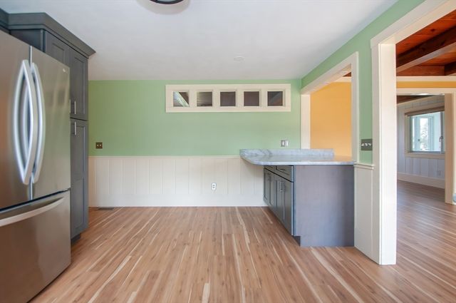 3 Bass Point Rd, Marion, MA 02738