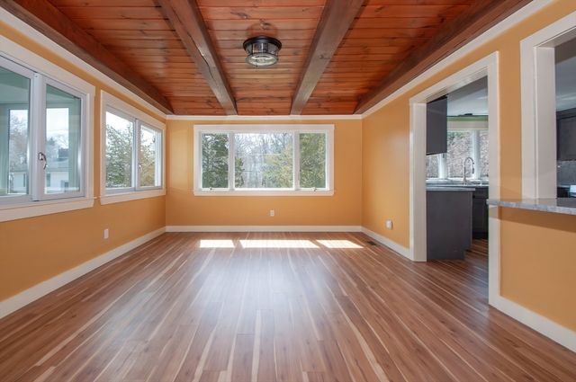 3 Bass Point Rd, Marion, MA 02738