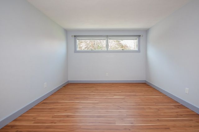 3 Bass Point Rd, Marion, MA 02738