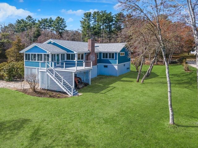 3 Bass Point Rd, Marion, MA 02738
