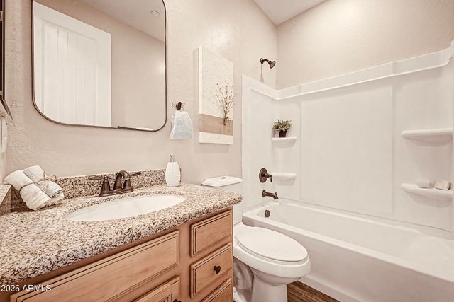 11995 W SHIFTING SANDS Drive, Peoria, AZ 85383