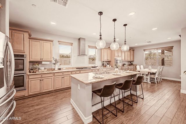 11995 W SHIFTING SANDS Drive, Peoria, AZ 85383
