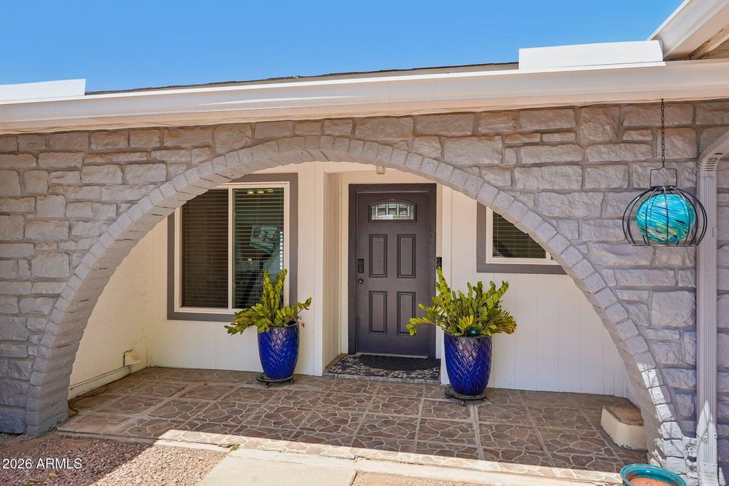 10018 N 48TH Lane, Glendale, AZ 85302 — photo 4