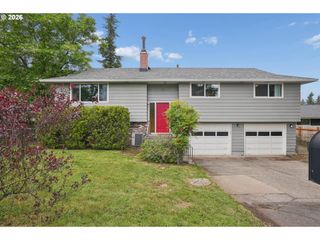 992 S END Rd, Oregon City, OR 97045