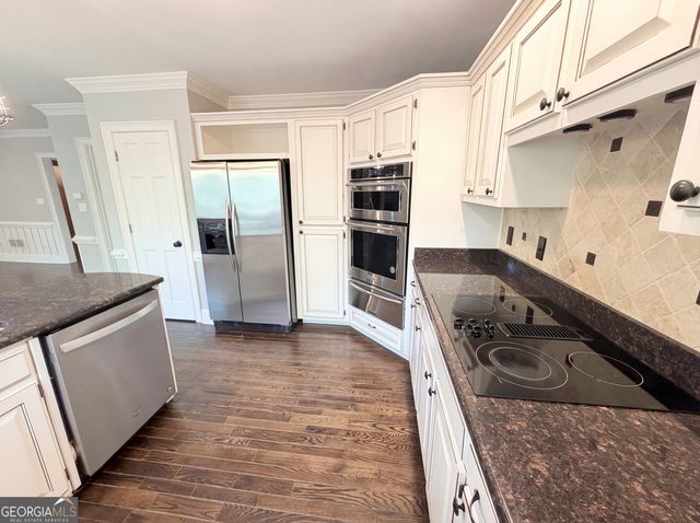 984 Forest Pond Court, Marietta, GA 30068