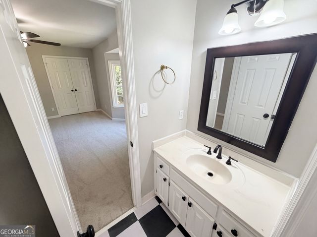 984 Forest Pond Court, Marietta, GA 30068